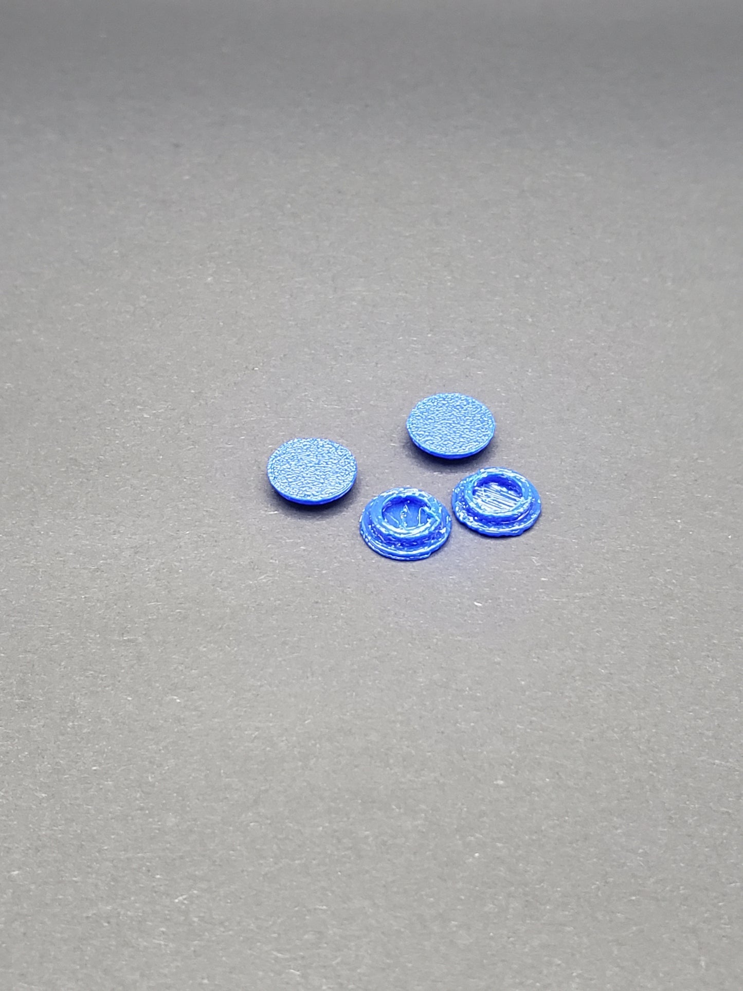 The Plugg, CW version transmission dust cover
